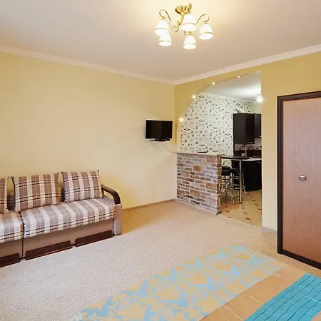 уютная на площади рынок Apartment *